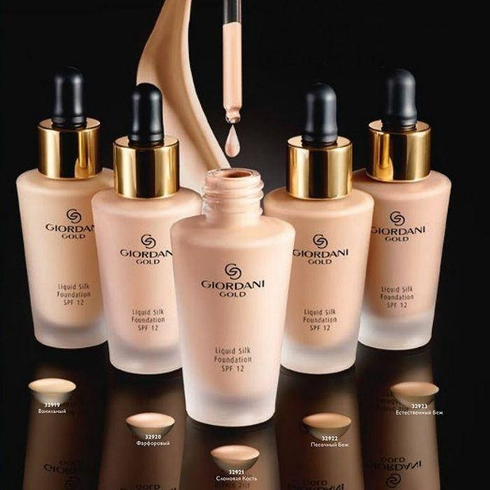 

Шелковая тональная основа-флюид Giordani Gold 32921 Слоновая Кость