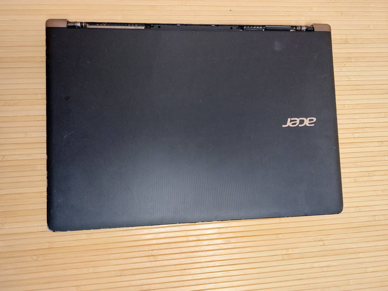 

Ноутбук Acer Aspire VN7-791G-730V под восстановление или на запчасти, Черный