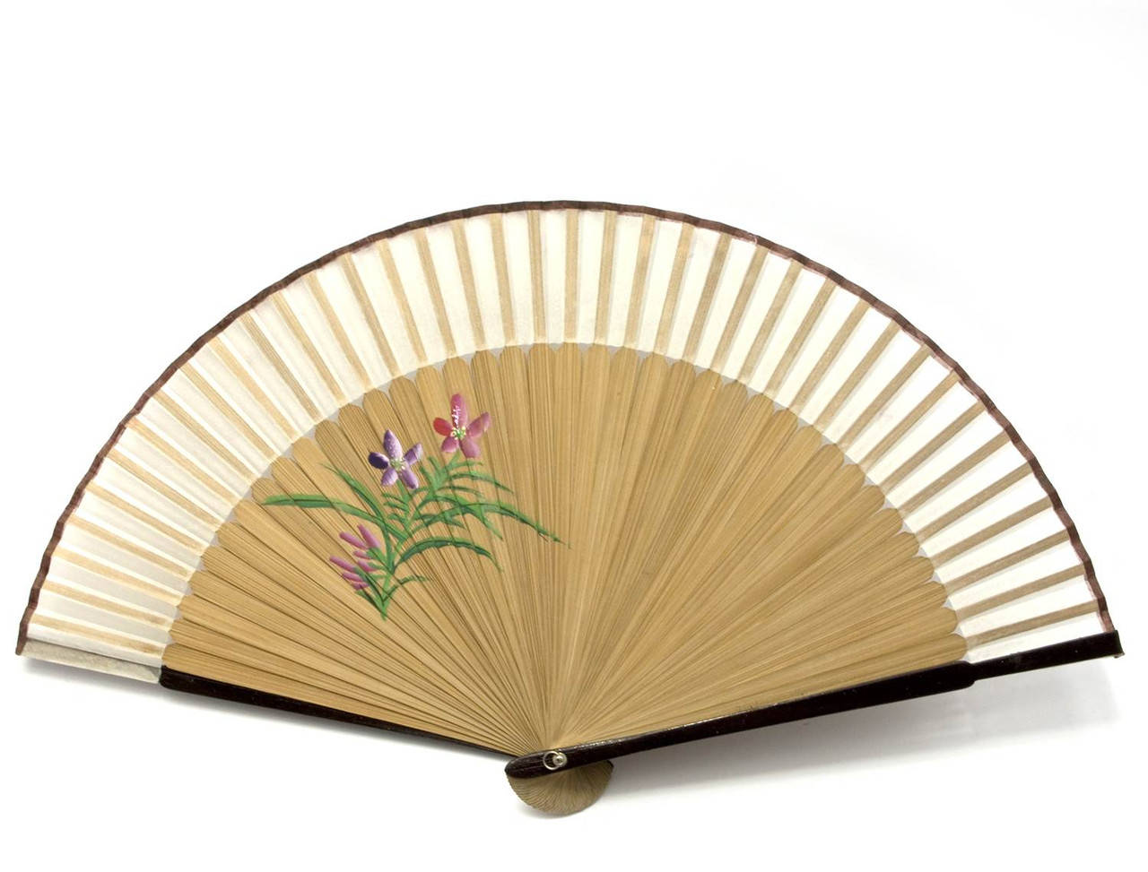 

Веер бамбук с шелком (21 см)