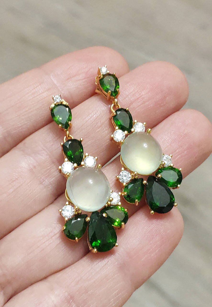 

Серебряные серьги с пренитом , диопсидом