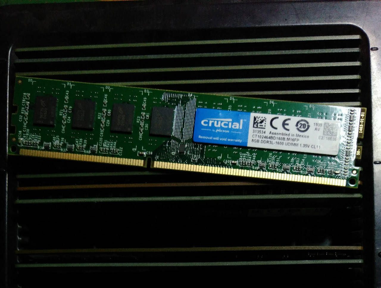 

Память для ПК DDR3 на 8GB (PC3L-12800) DDR3L-1600 Intel/AMD