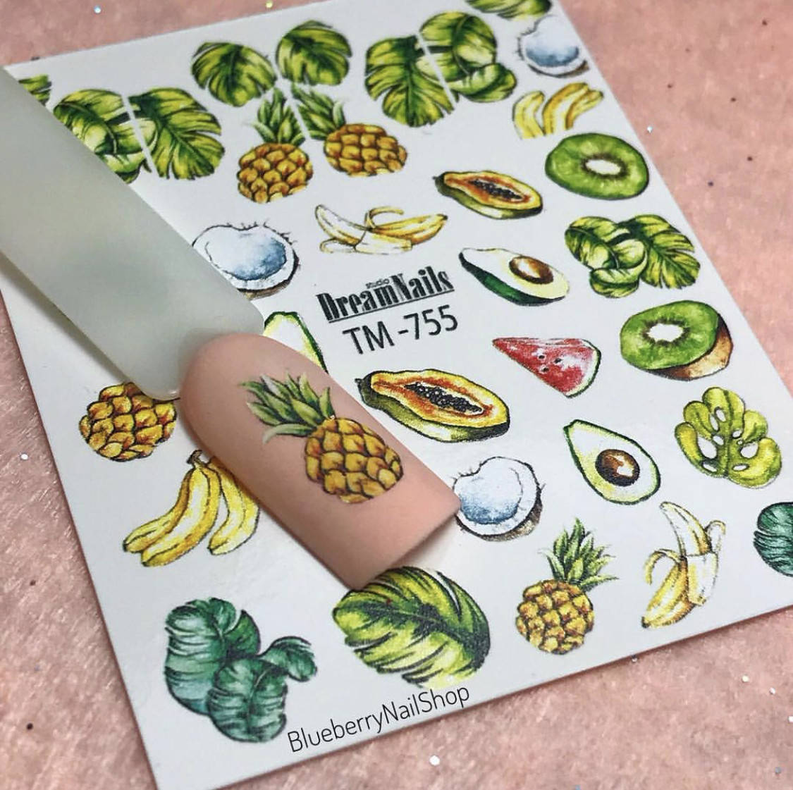 

Слайдер-дизайн Dream Nails TM-755