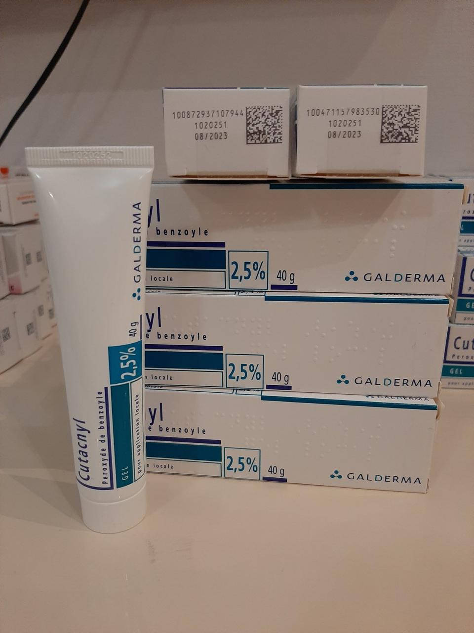 

Бензак гель 2,5% Cutacnyl Gel (базирон, Benzac AC ) 40г. Срок до 08.2023