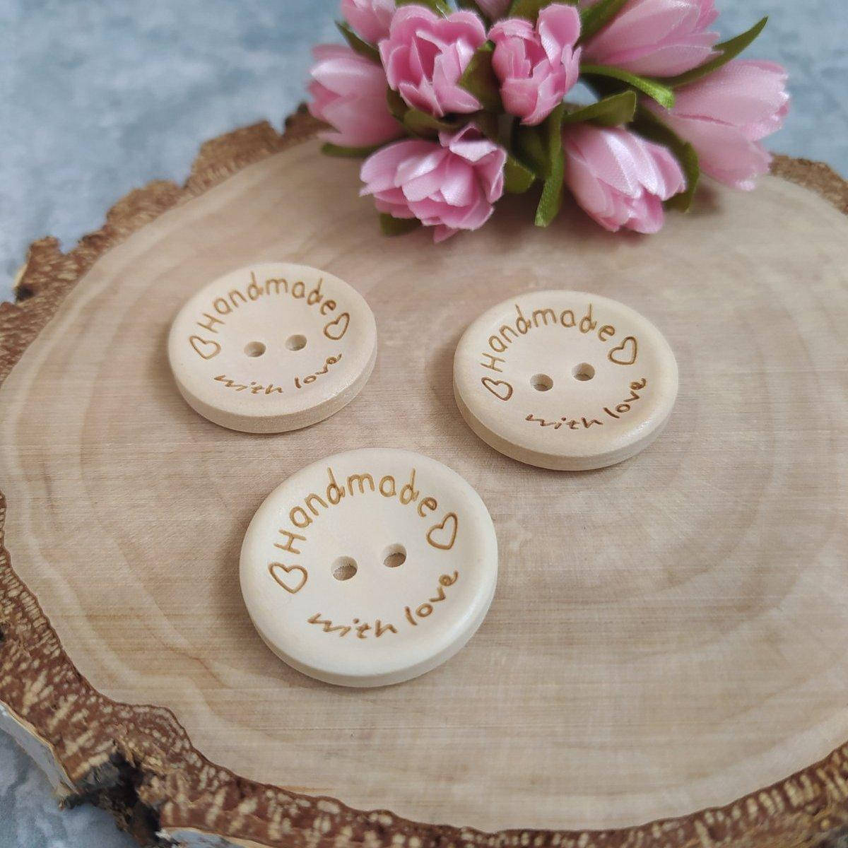 

Пуговичка "Hand made with love" 25мм
