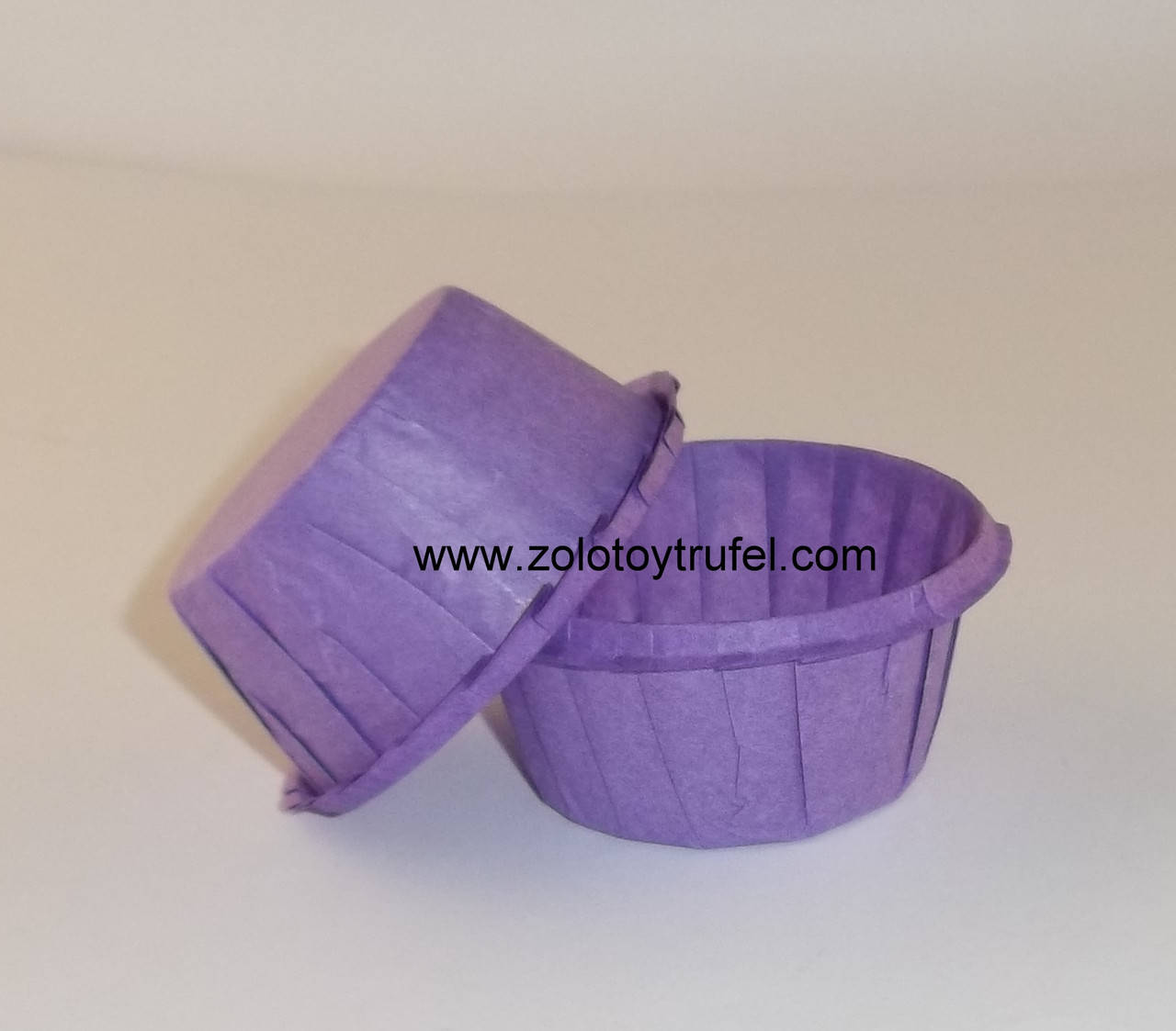 

Тарталетка бумажная "Фиолетовая с изогнутым бортиком" d 6 см h 3,5 см