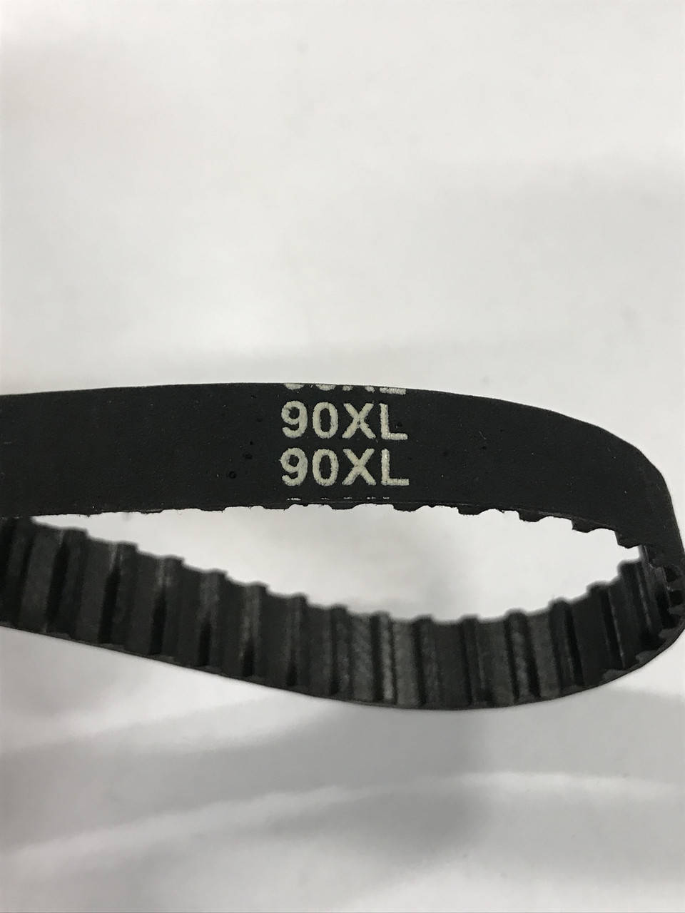 

Ремень зубчатый 90 XL