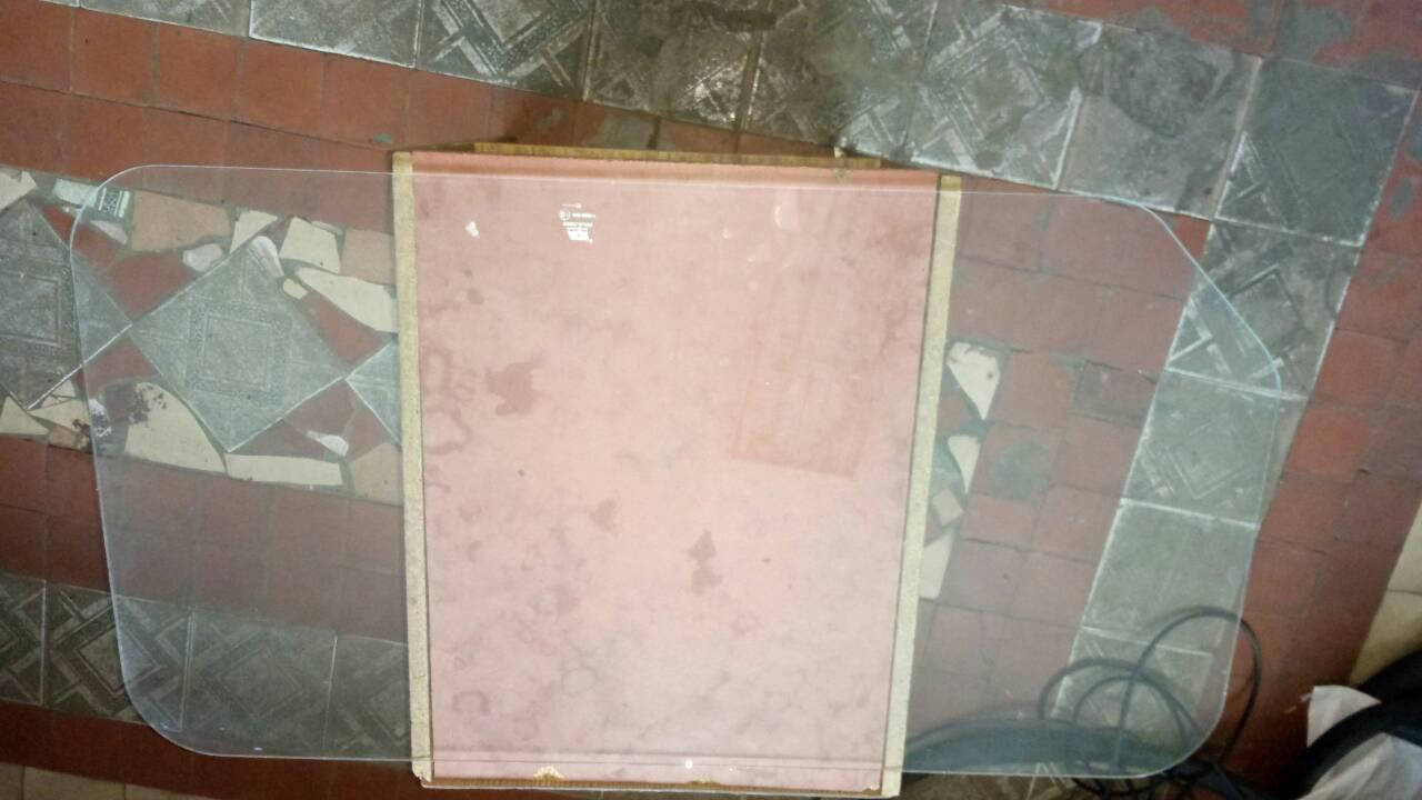 

Стекло заднее на МК ЮМЗ