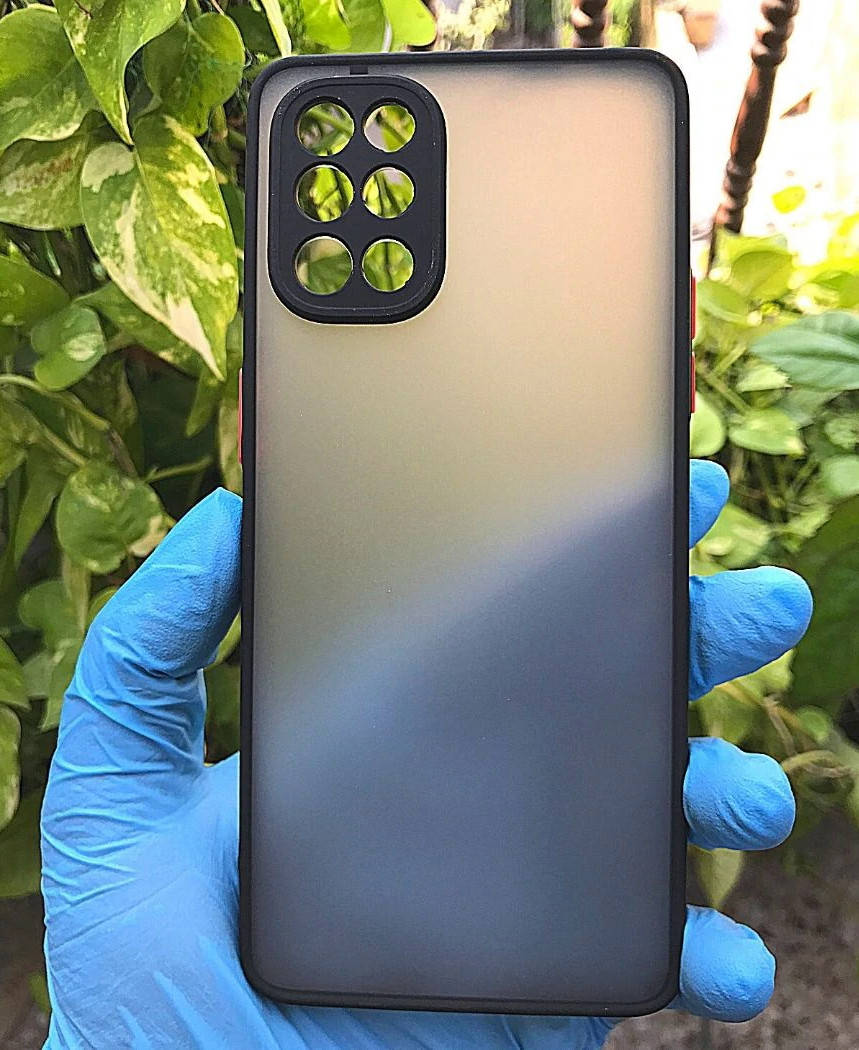 

Матовый противоударный чехол для OnePlus 8T черный