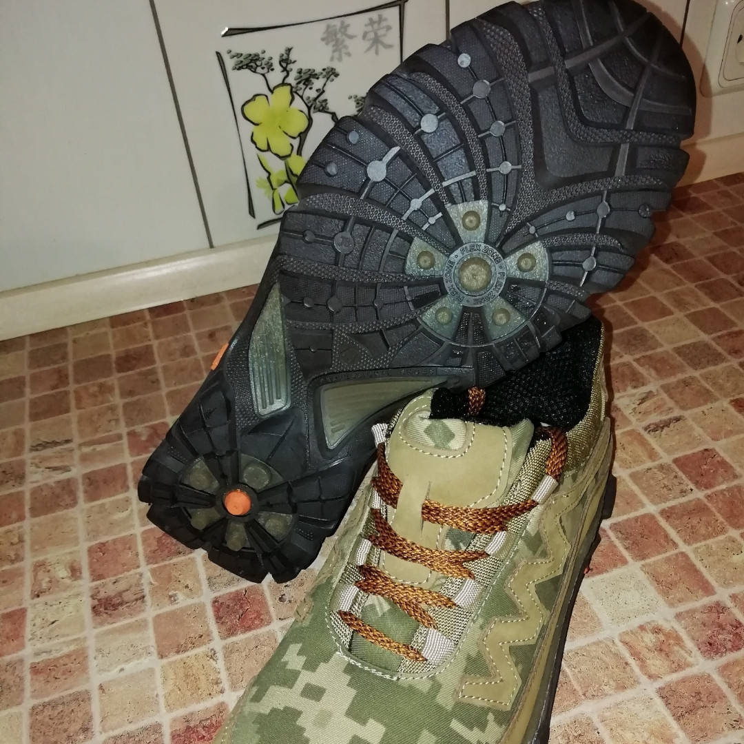 

Кроссовки тактические Трэкингоаые пиксель ВСУ, Бежевый