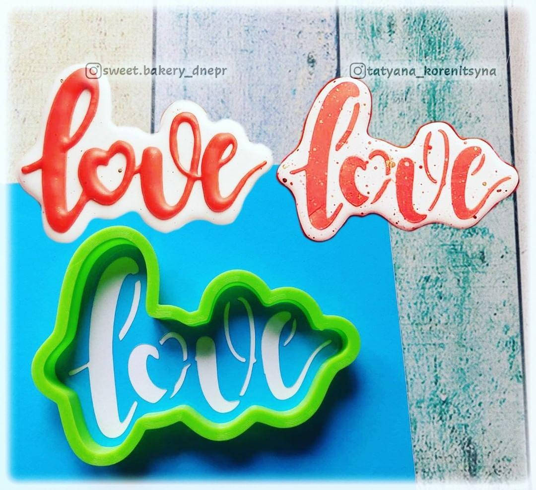 

Трафарет + формочка-вырубка для пряников Лов - леттеринг №1