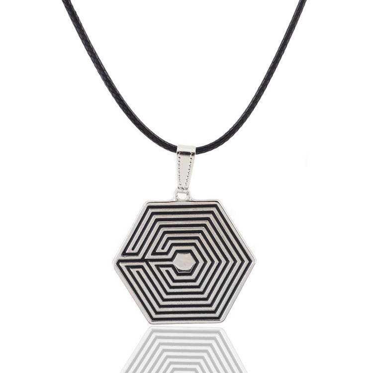 

Кулон GeekLand K-pop EXO Кей-поп Экзо 25.25