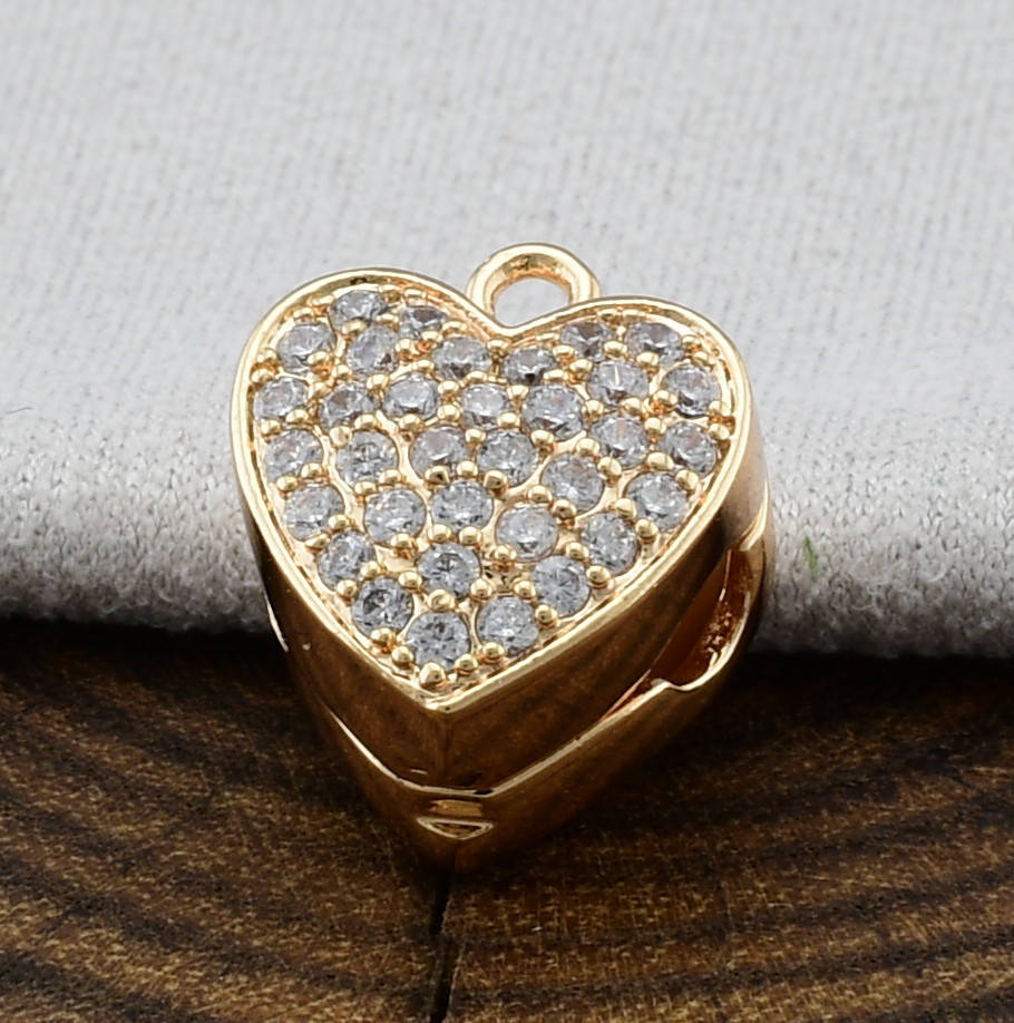 

Кулон-шарм для цепочек и браслетов до 3 мм 80247 размер 15х12 мм красная эмаль вес 3.3 г позолота 18К