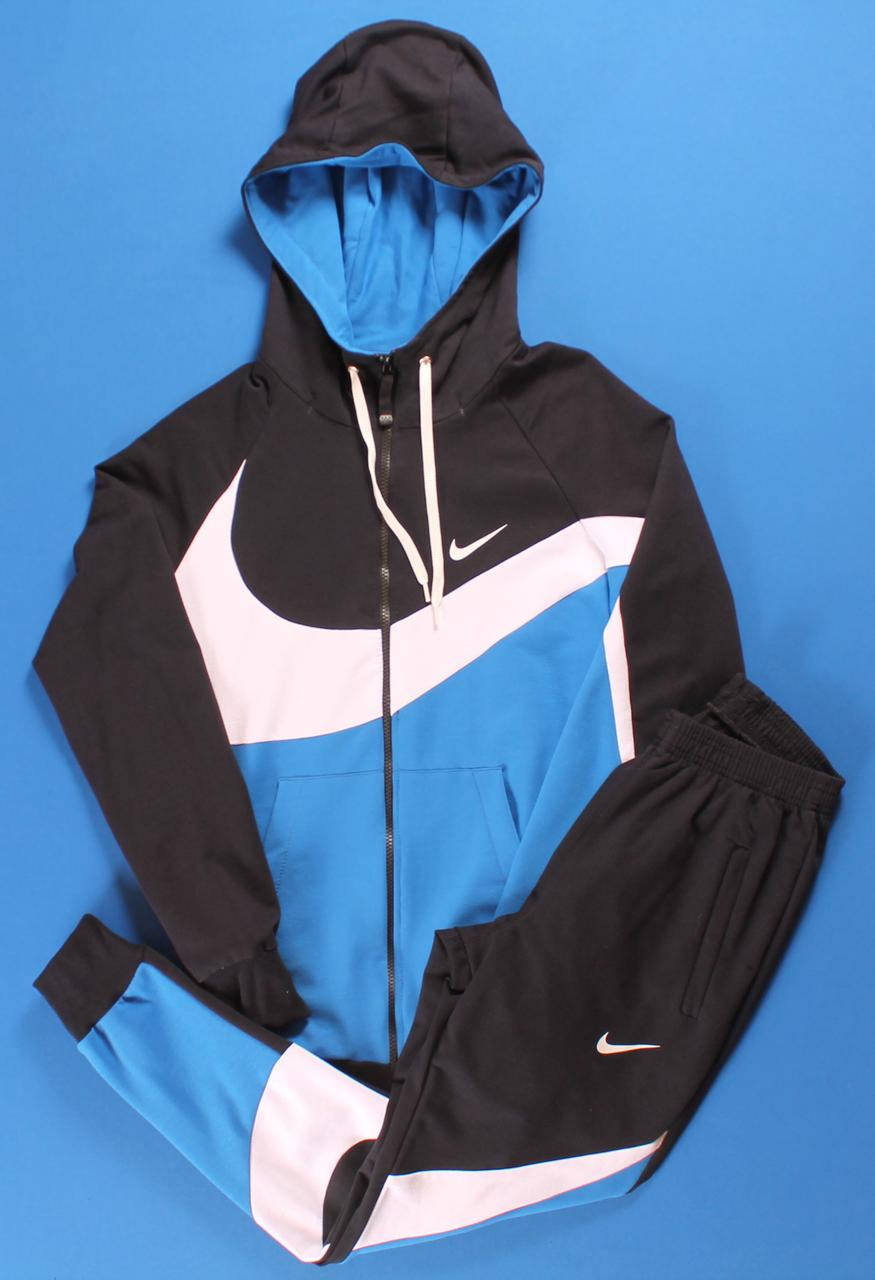 

Мужской спортивный костюм Nike