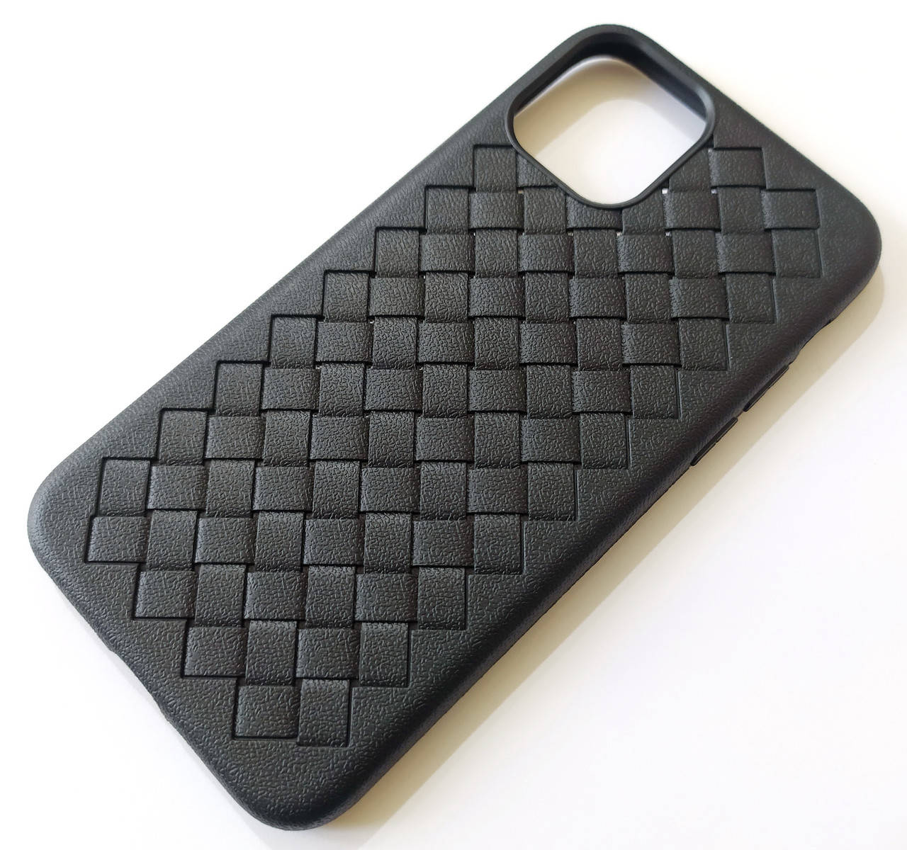 

Чехол для Apple iPhone 11 Pro плетеный TPU Woven черный