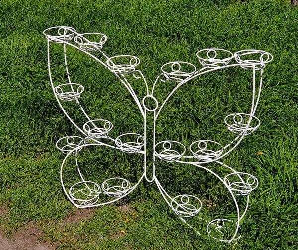 

Подставка для цветов на 18 чаш "Бабочка"