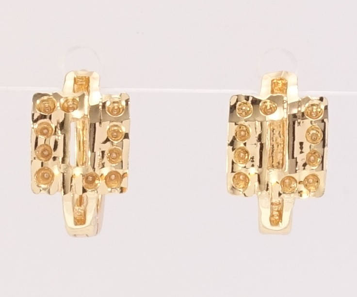 

Серьги Xuping M&L желтый оттенок колечки "Квадраты с декоративным узором"