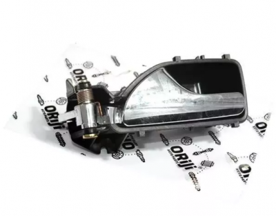 

Ручка двери внутренняя передняя/задняя левая (черная) ORIJI Чери Амулет Chery Amulet A11-6105120