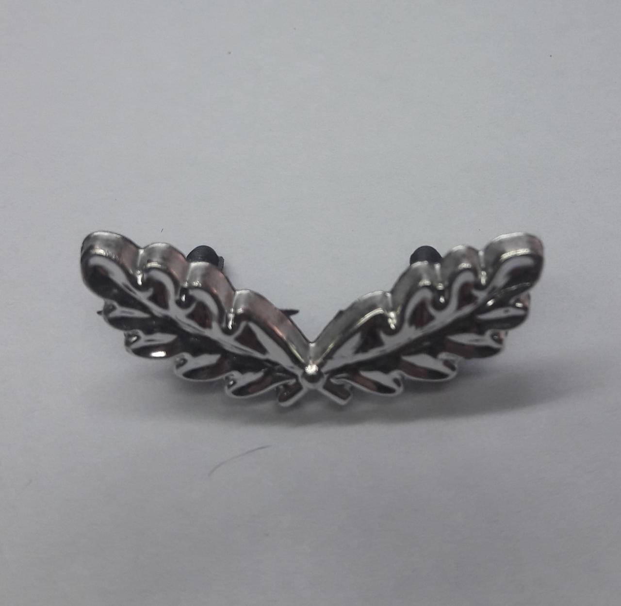 

Эмблема для погон старшего офицерского состава