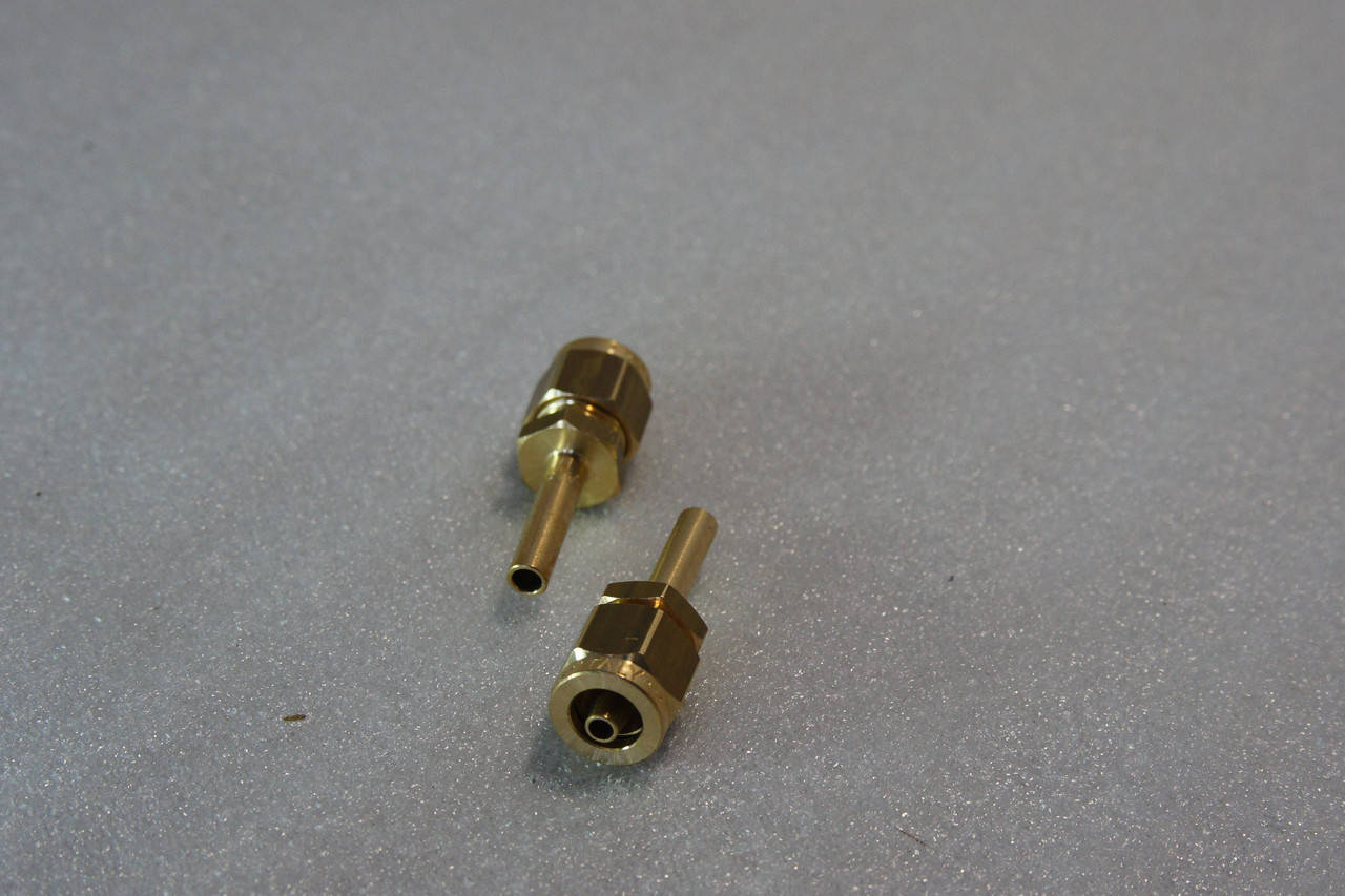 

Фитинг D6 прямой