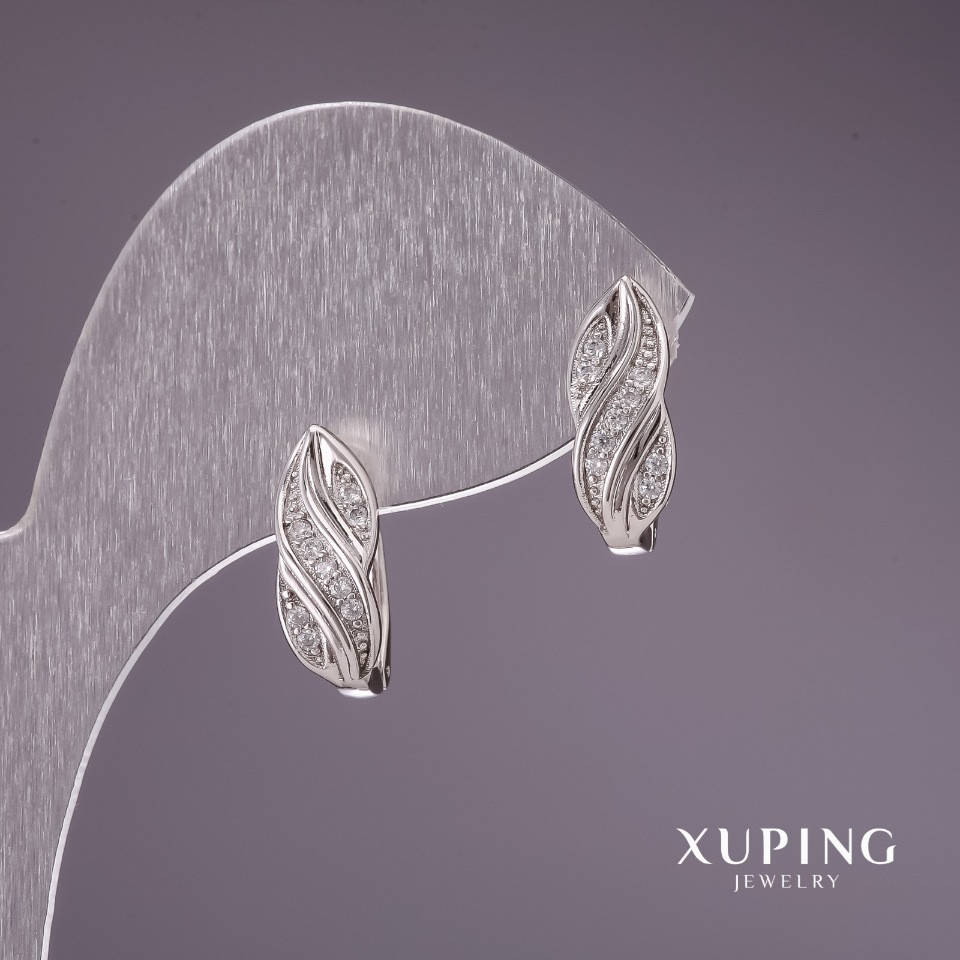 

Серьги Xuping с белыми стразами 16х6мм родий