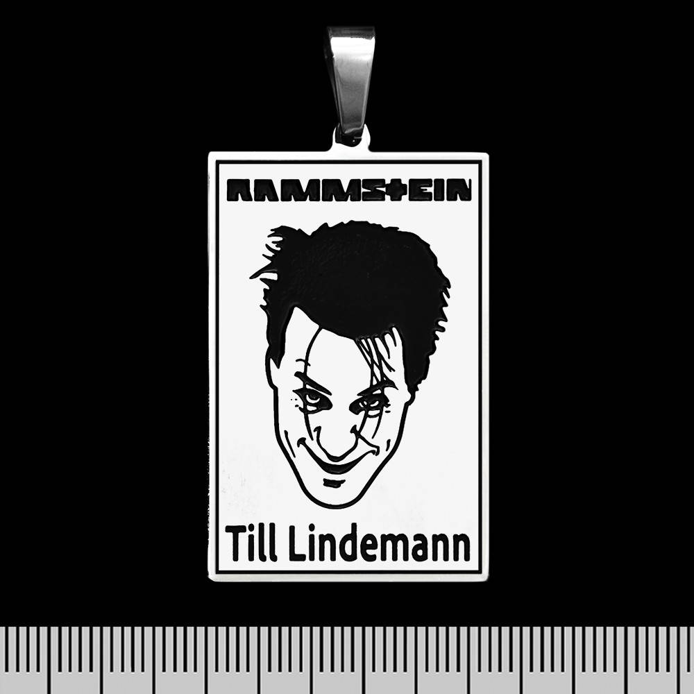 

Кулон Rammstein (Till Lindemann) (ptsb-097) прямоугольный