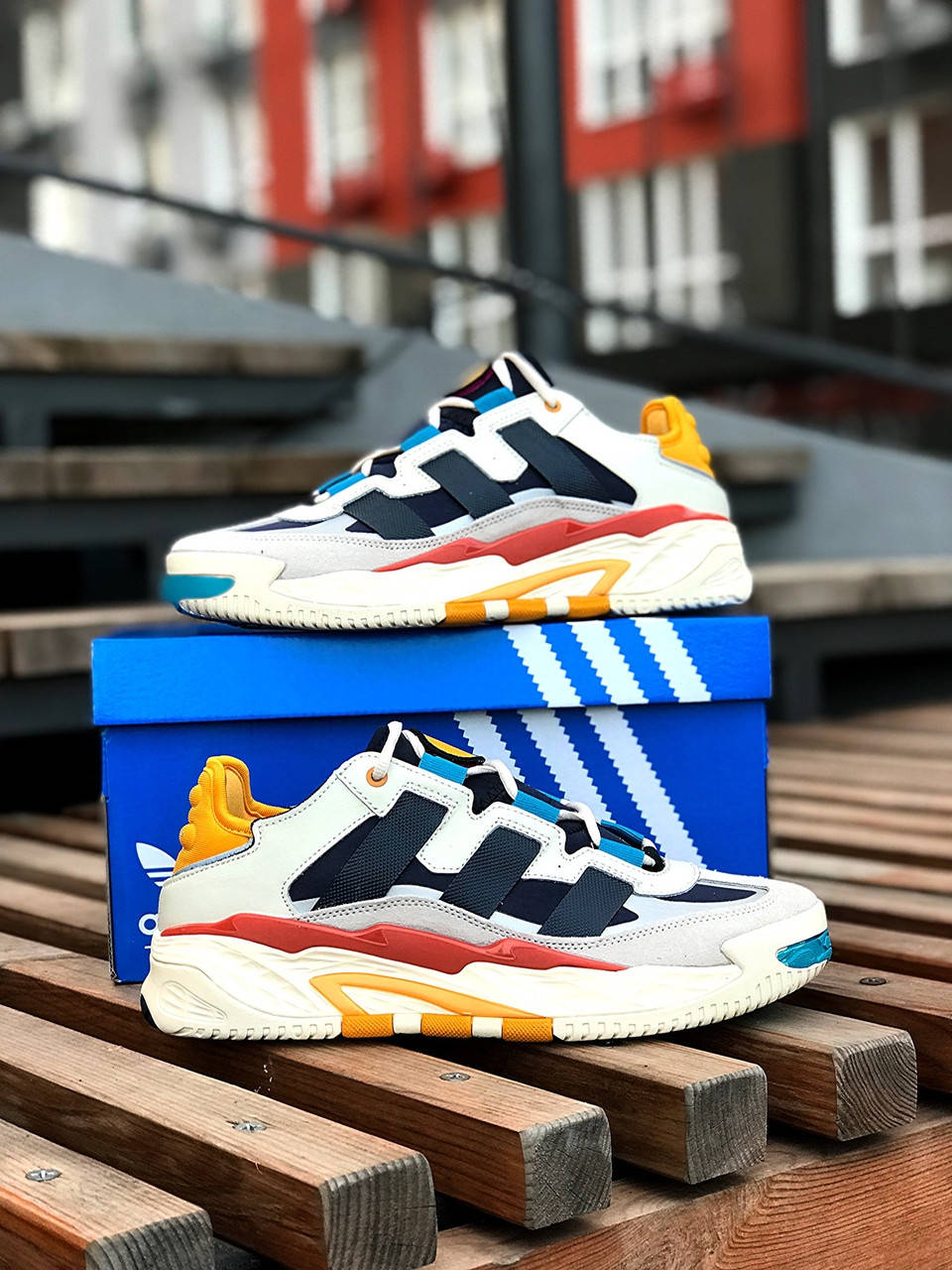 

Мужские кроссовки adidas niteball бежевые 43, Бежевый