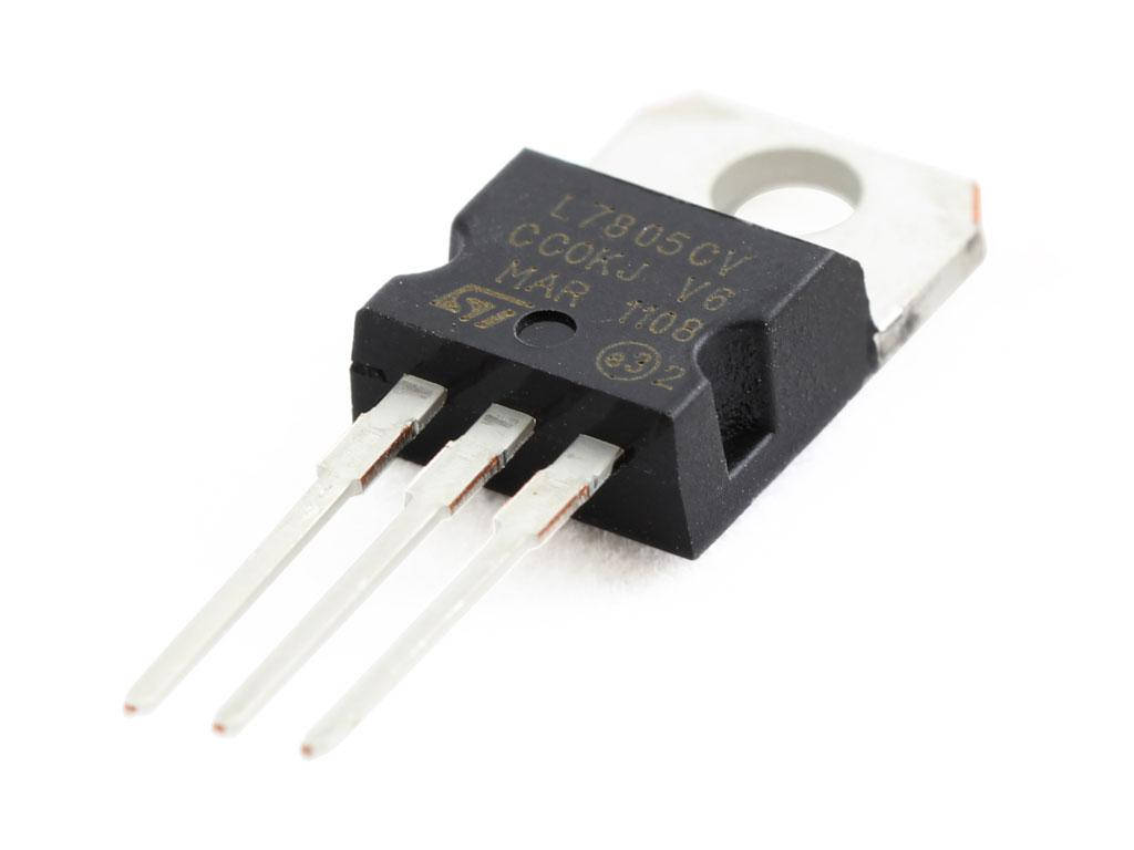 

L7805CV Линейный стабилизатор 5В 1.5А