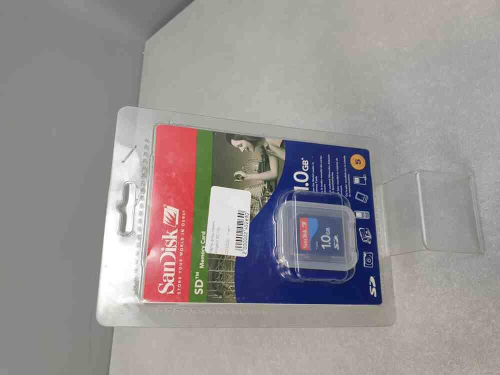 

Карта флэш памяти Б/У Kingston SD 1Gb