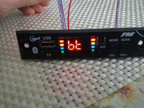 

Bluetooth Авто Модуль декодер mp3 Новый екран! 5-15 Вольт!