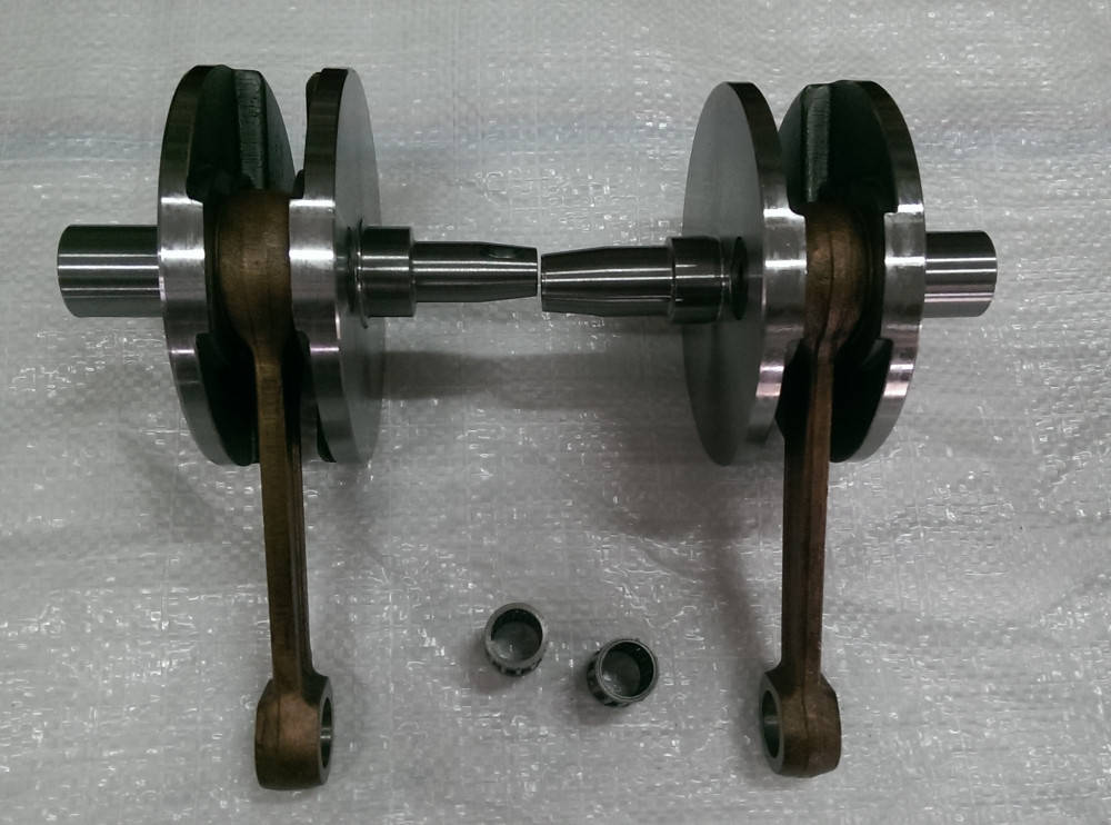 

ИЖ Юпитер мотоцикл Коленвал сепаратор+пальцы