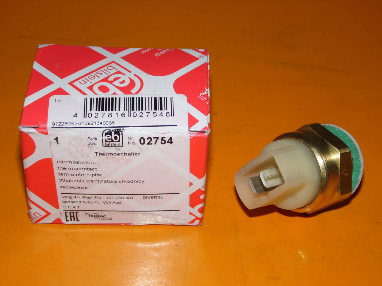 

Датчик включения вентилятора Febi 02754 Audi 80 90 Seat cordoba ibiza 1,2 caddy golf 1,2 jetta 1,2 passat b2