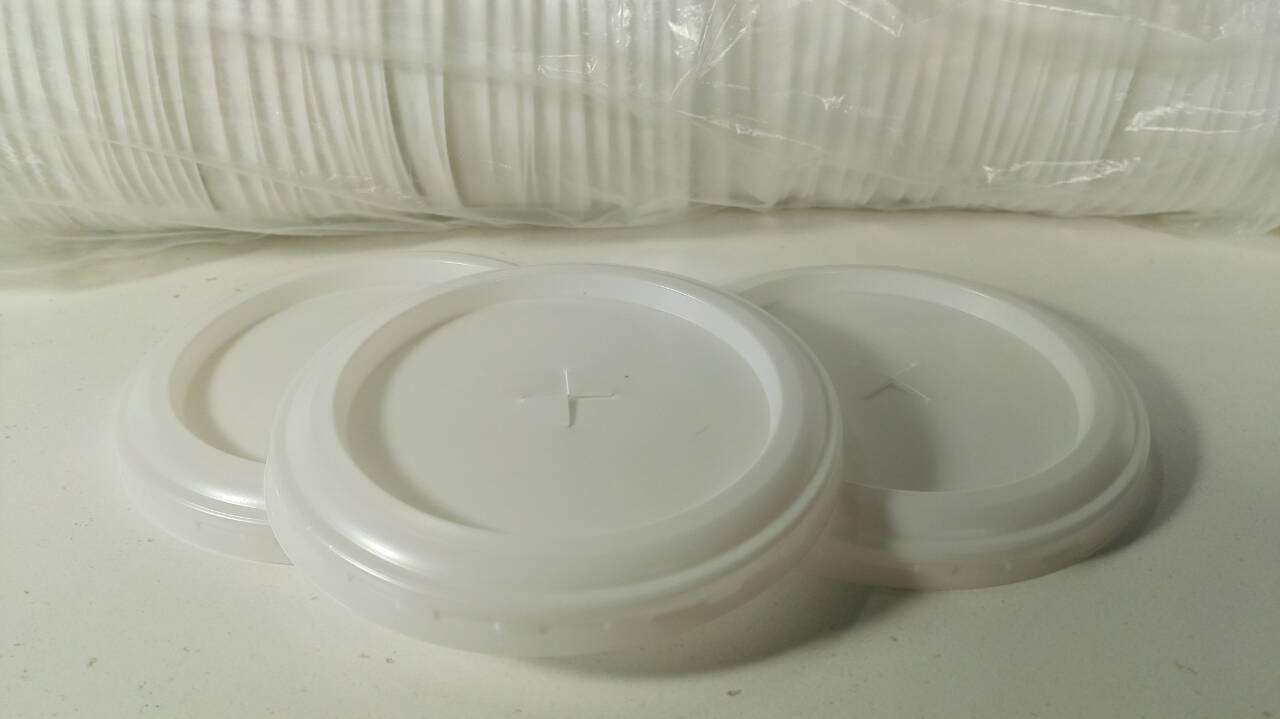 

КРЫШКА с отверствием на Пивной стакан Дифлон (100 шт)