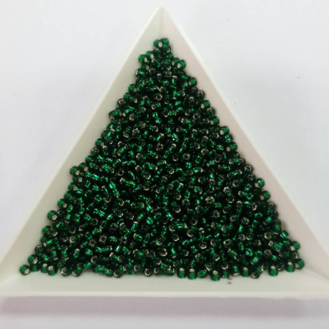 

Бисер Matsuno 5г. Emerald