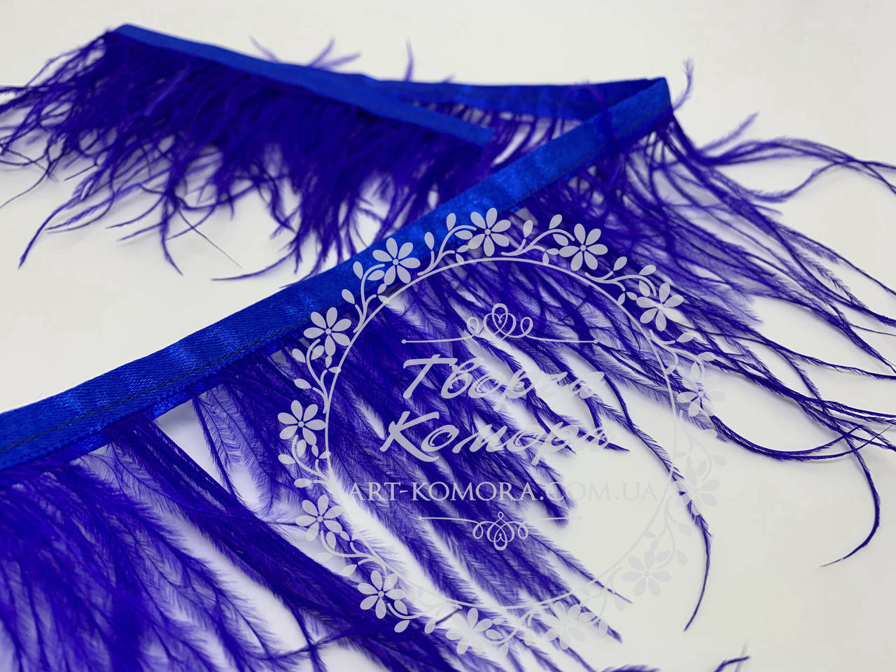 

Перья страуса на ленте, синие. Секция = 10 см
