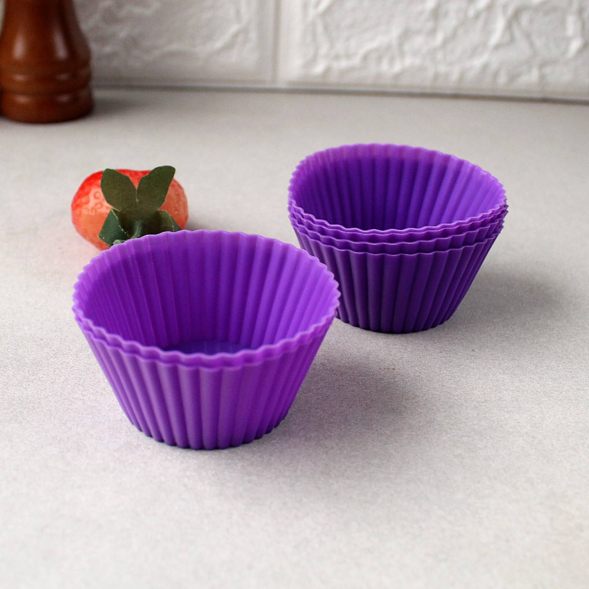 

Набор из 6 силиконовых форм для маффинов 7*7*3.5 см