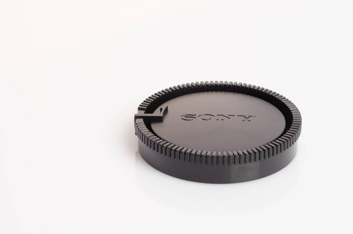 

Задняя крышка объектива Sony A