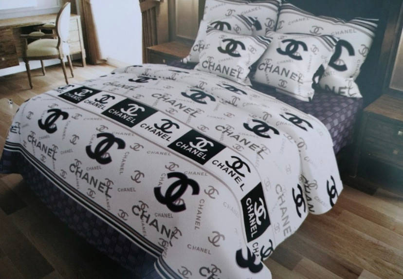 

Двуспальное постельное белье Gold "CHANEL"