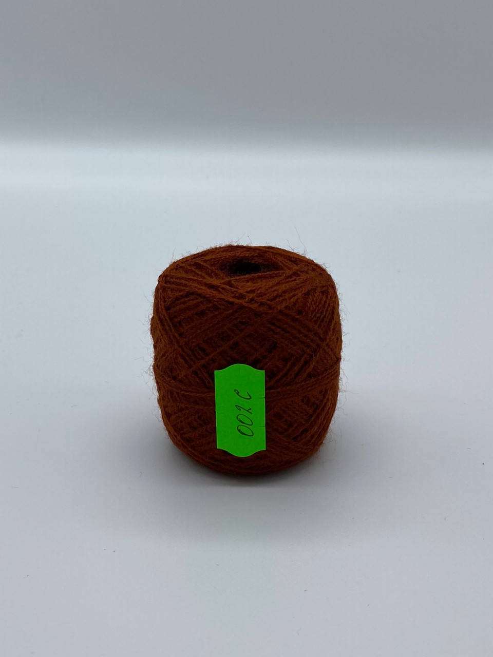 

Нитка акрилова 10 гр. рижо-коричнева 002С, Коричневый