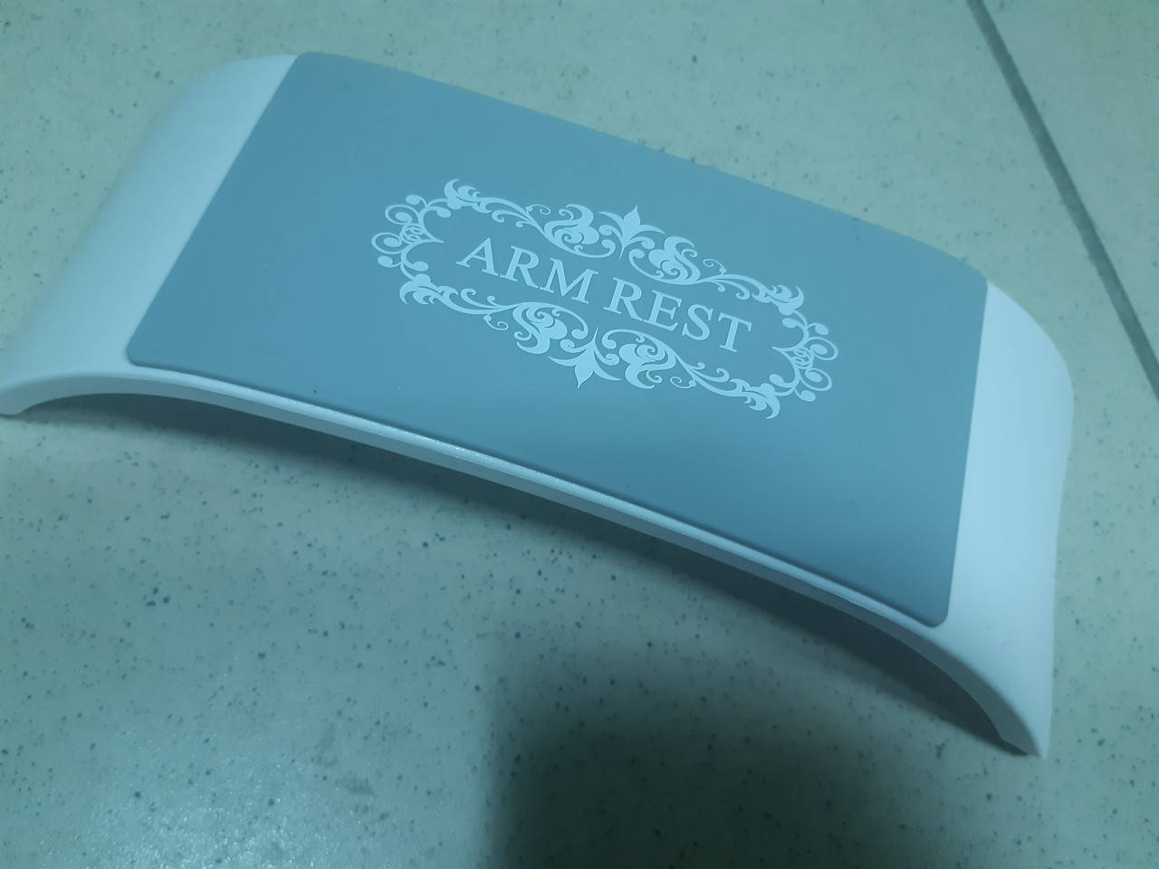 

Подлокотник под руку для маникюра Arm Rest расспродажа