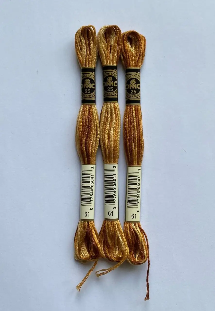 

Мулине меланж DMC 61 8м