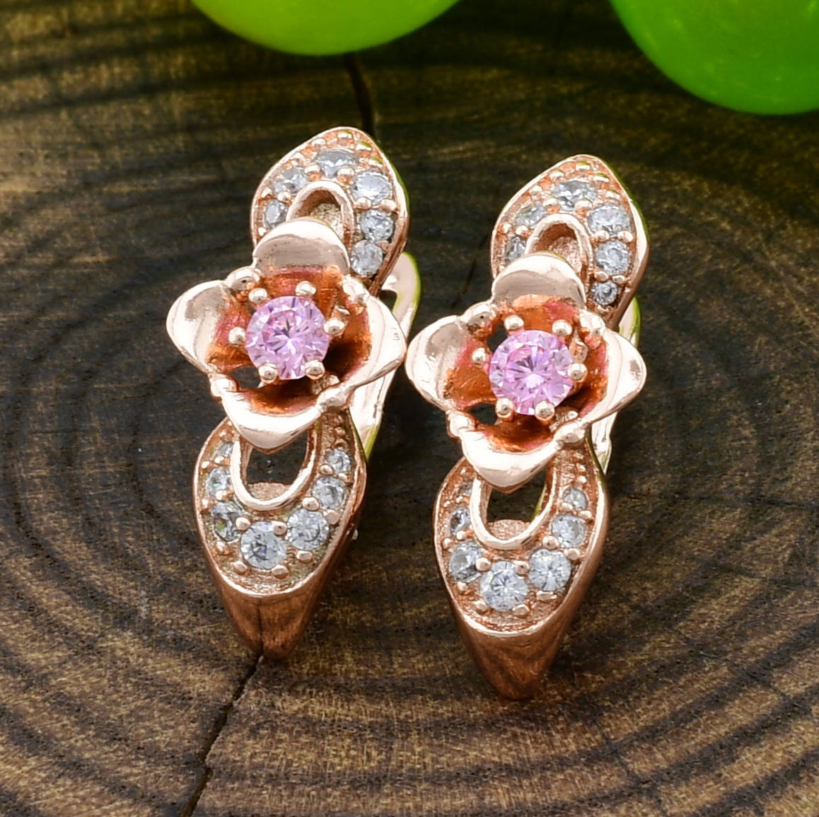 

Серьги Xuping 21552РО размер 20х9 мм розовые фианиты позолота РО