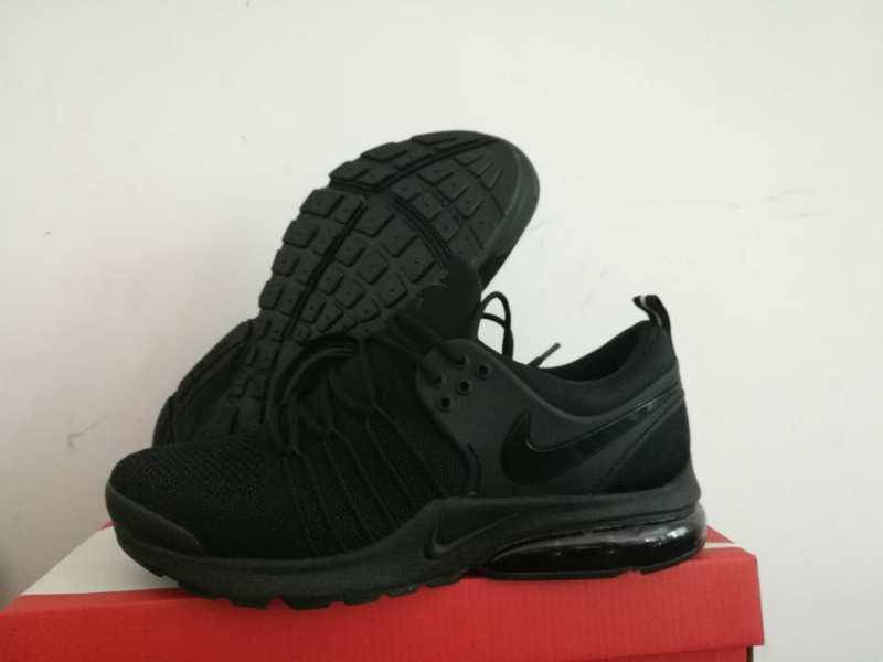 

Кроссовки мужские Nike Air Presto QS . Черного цвета., Черный
