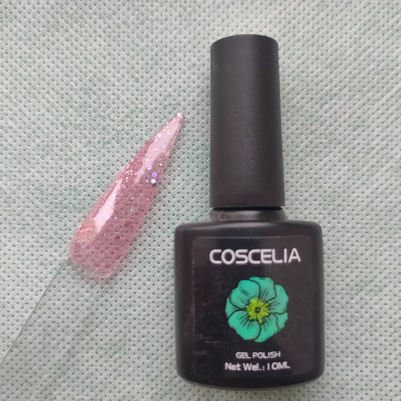 

Гель лак Малиновый с крупными блёстками №74 10 мл 80 оттенков Coscelia