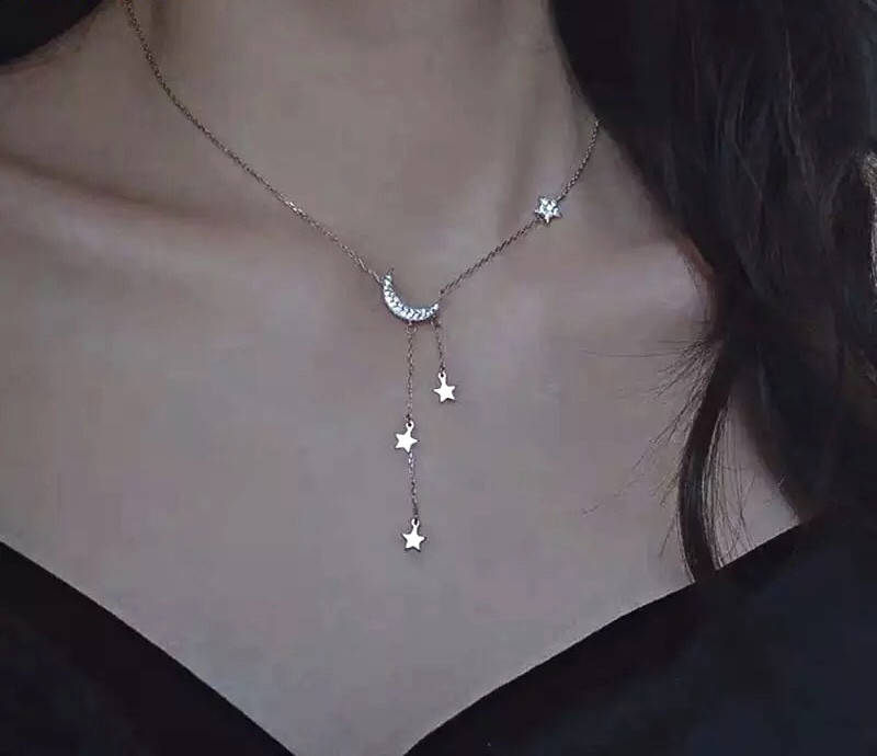 

Цепочка серебряная с полумесяцем "Анжелика"