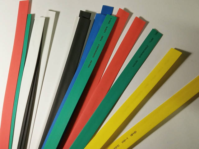 

Термоусадочная трубка 12 мм ZRG-12kit