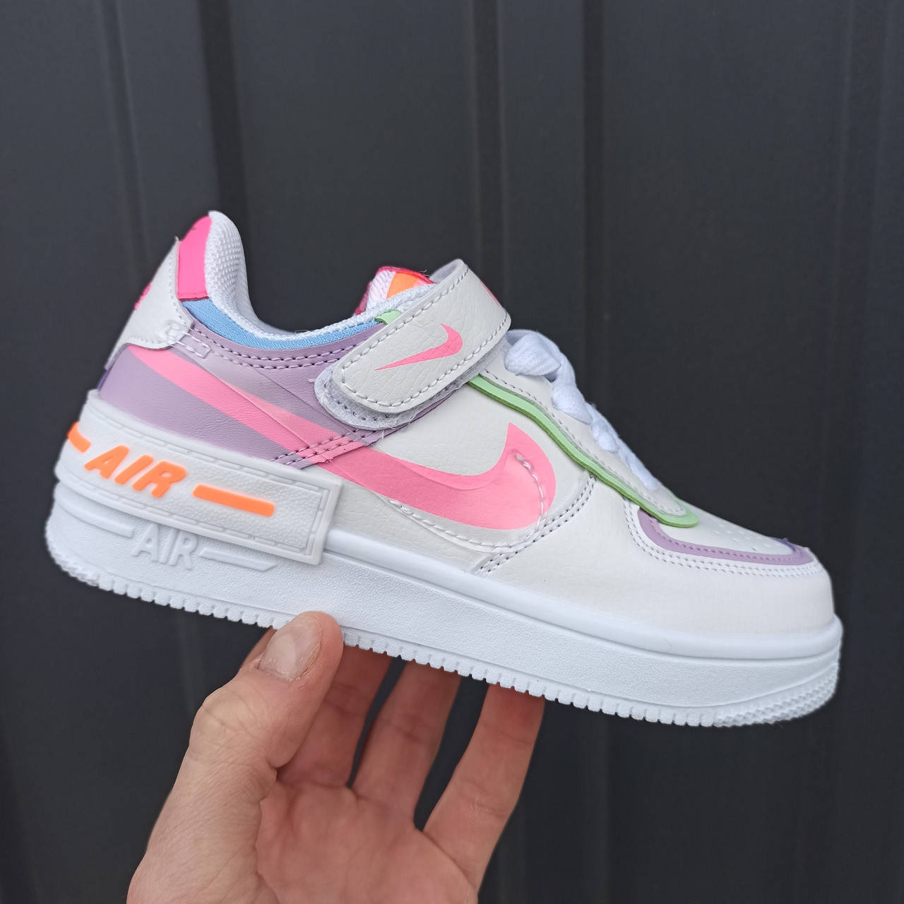 

Кроссовки подростковые Nike Air Force 1 AF1 размеры 32,33,34,35,36,37,38,39