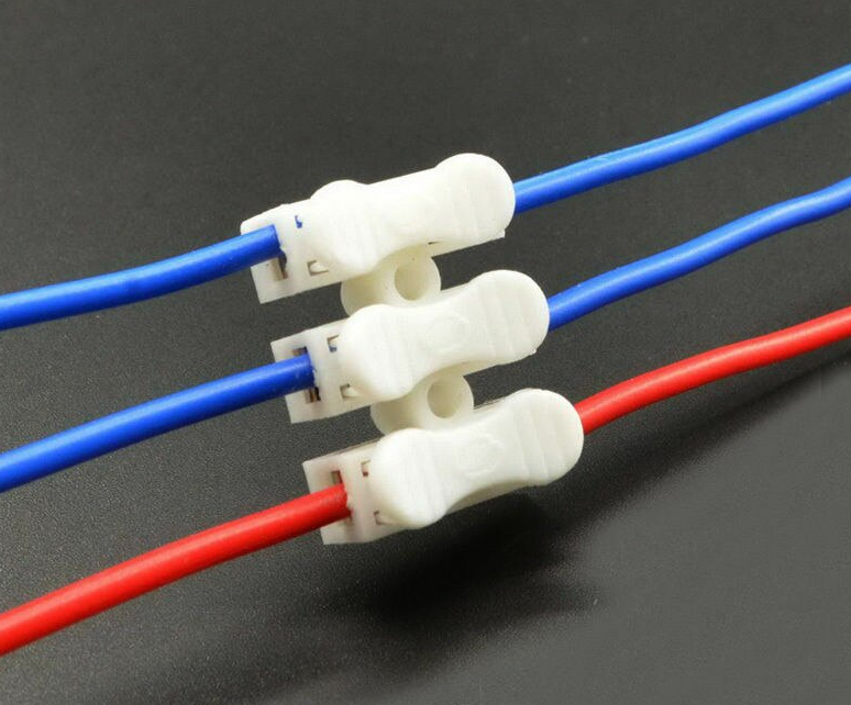 

Клемма самозажимная CH-3 250V 10A. Клемма быстрого монтажа 3pin-3pin