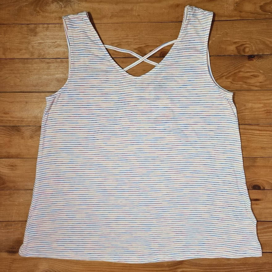 

Женская майка, размер M, цвет молочный