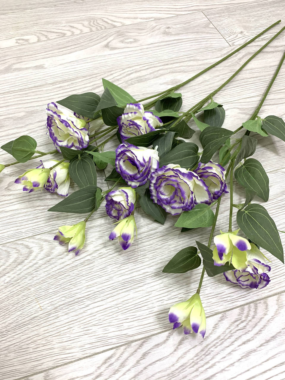 

Искусственная эустома ( премиум , имитация натурального растения).