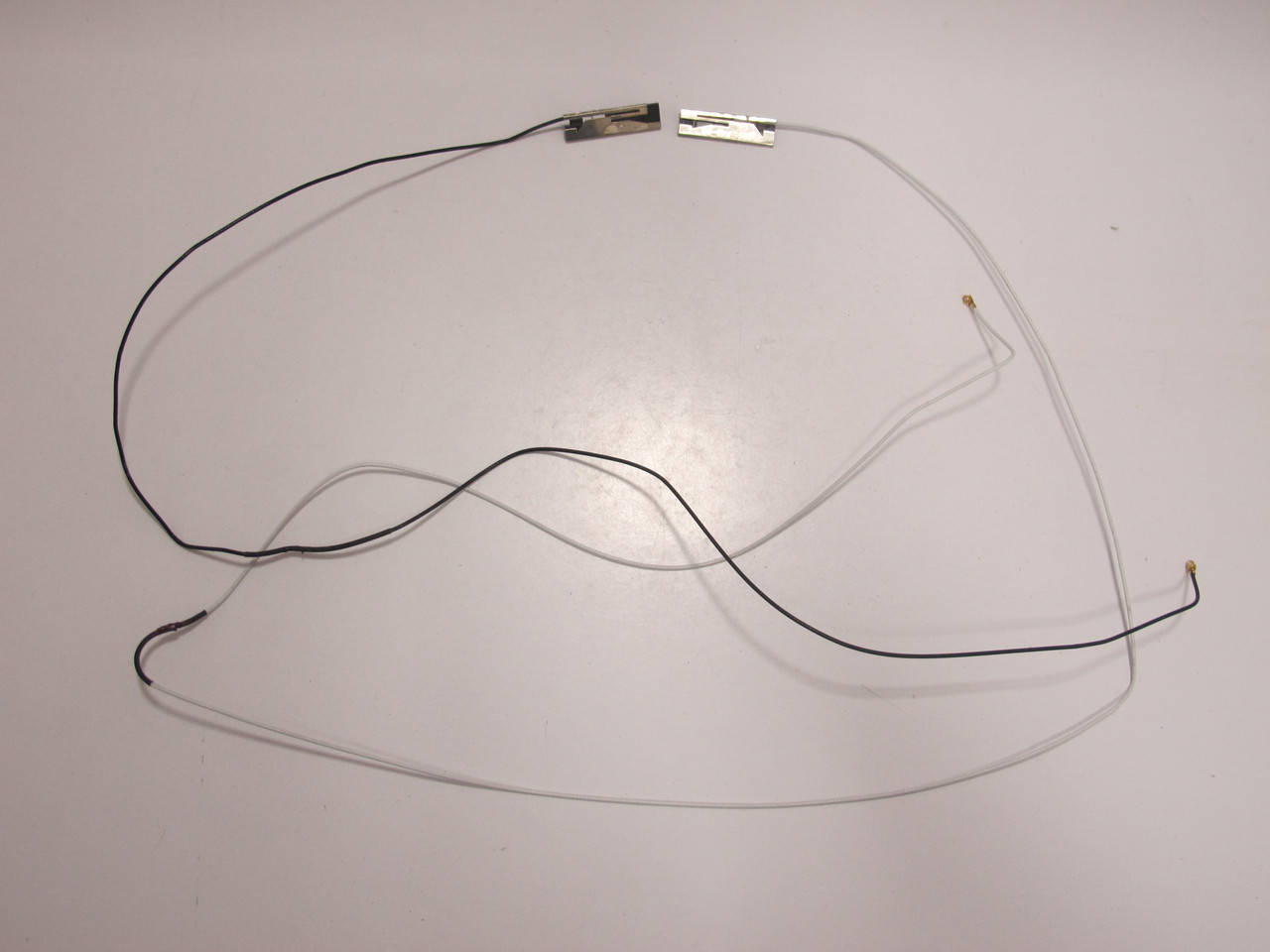 

Антенна Lenovo G570 (NZ-5076)